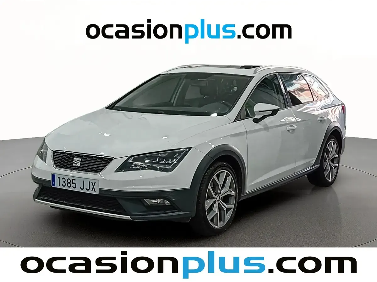 Usado Seat Leon 4Drive 180 CV (132 kW) 2015 Monovolumen