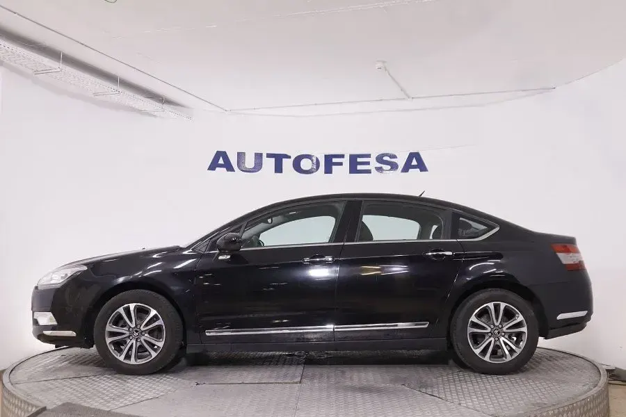Usado Citroën C5 Feel 150 CV (110 kW) 2017 Negra Berlina