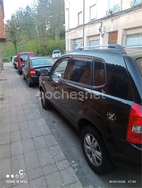 Usado Hyundai Tucson Comfort 142 CV (104 kW) 2009 Negro SUV