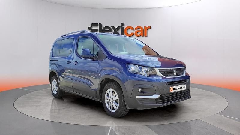 Usado Peugeot Rifter Active 100 CV (73 kW) 2020 Azul Monovolumen