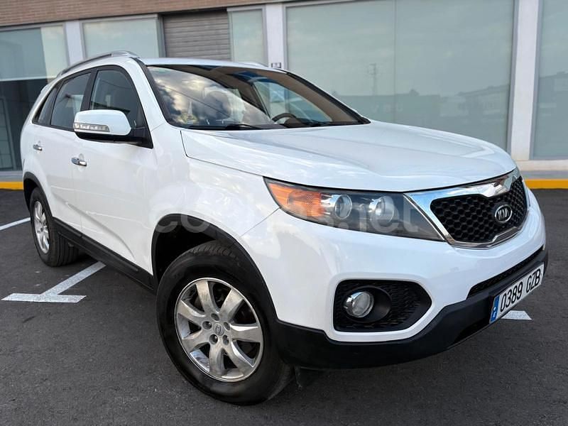 Blanco Usado 2010 Kia Sorento SUV | 3999 € (Caro) - Imagen 1/4