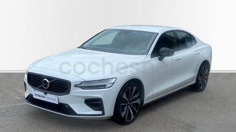 Usado Volvo S60 Plus 197 CV (144 kW) 2024 Blanco Berlina
