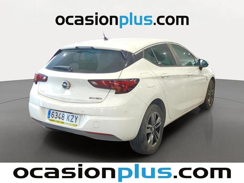 Usado Opel Astra S 110 CV (80 kW) 2019 Blanco Utilitario