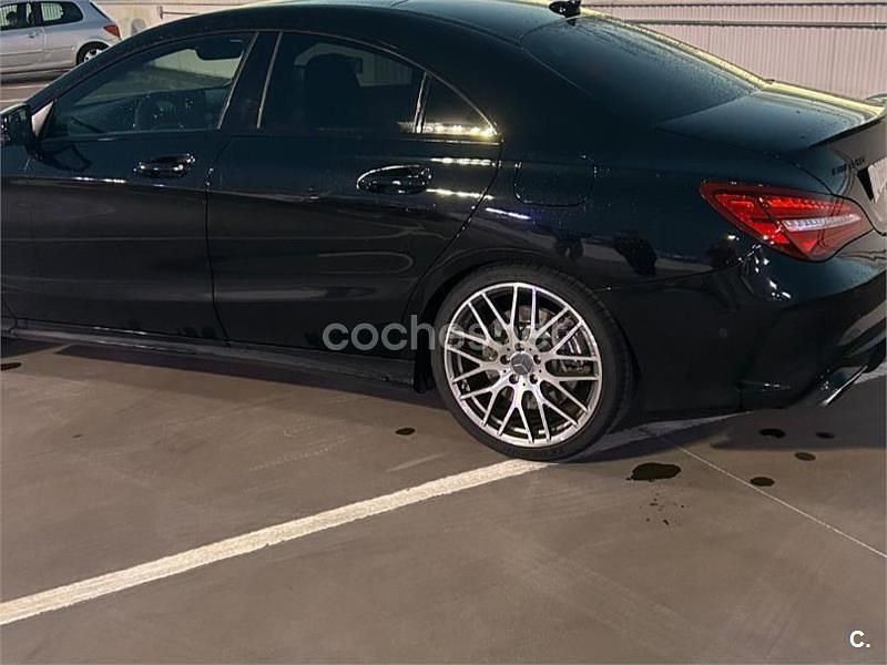 Usado Mercedes CLA45 AMG 381 CV (280 kW) 2018 Negro Berlina
