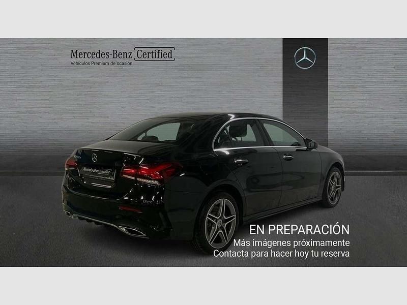 Usado Mercedes 260 117 CV (86 kW) 2021 Berlina