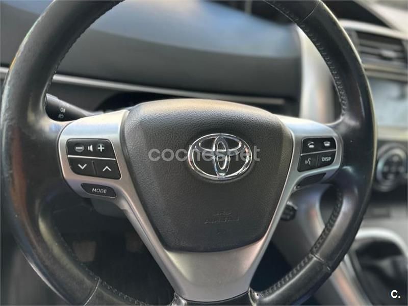 Gris / plata Usado 2014 Toyota Verso Comfort Monovolumen | 10.500 € (Un poco caro) - Imagen 1/4