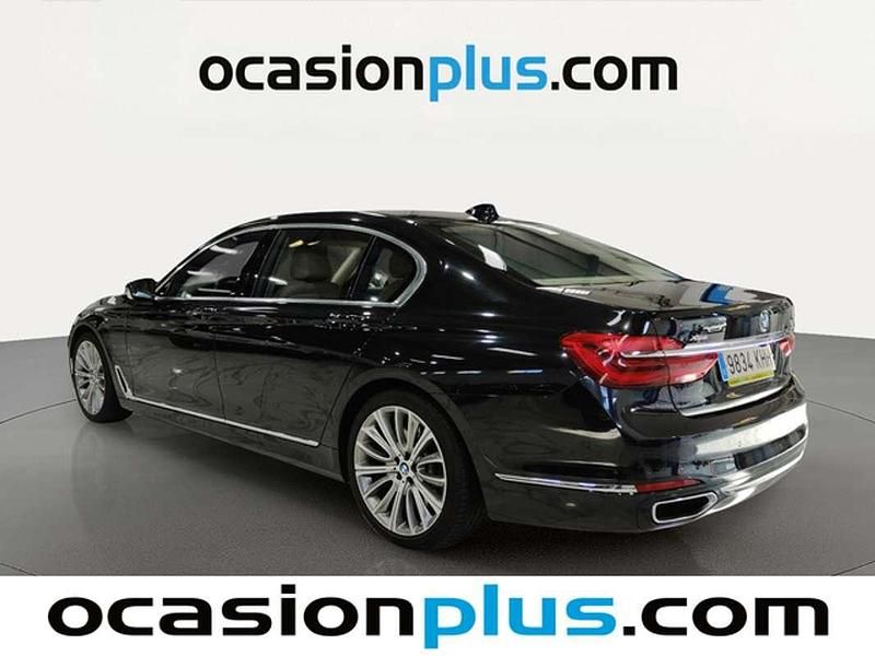 Usado BMW 750L 449 CV (330 kW) 2018 Negro Berlina