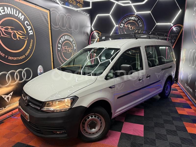 Blanco Usado 2019 VW Caddy Maxi Beach Monovolumen | 15.490 € (Buen precio) - Imagen 1/4