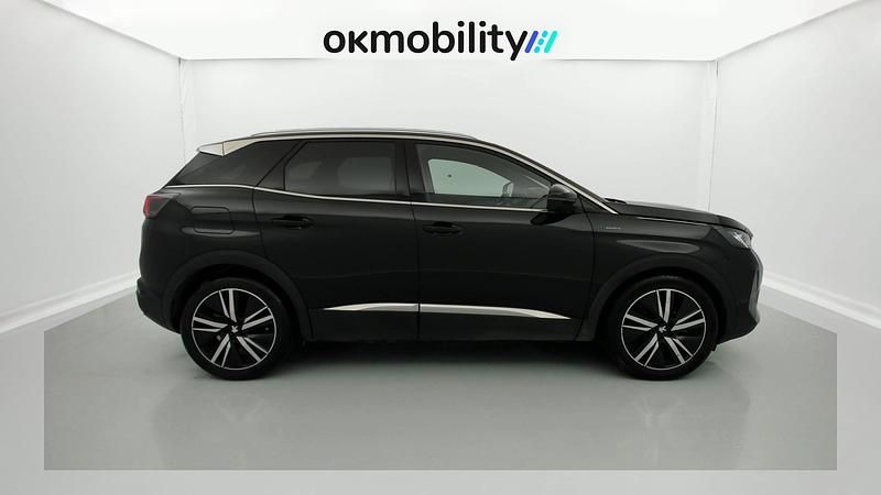 Usado Peugeot 3008 GT 300 CV (220 kW) 2022 Negro perla nera SUV