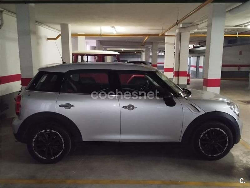 Usado Mini One Countryman 98 CV (72 kW) 2016 Gris / plata SUV