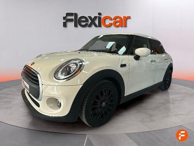 Usado Mini ONE 102 CV (75 kW) 2019 Beige Utilitario