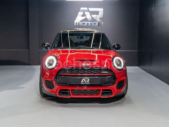 Usado Mini John Cooper Works 231 CV (169 kW) 2018 Rojo Utilitario