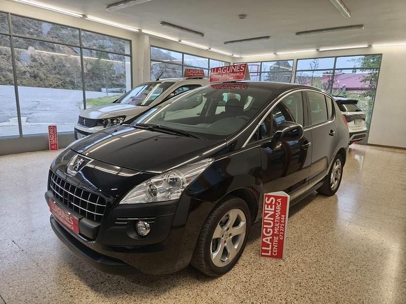 Usado Peugeot 3008 Premium 150 CV (110 kW) 2010 Negro Berlina