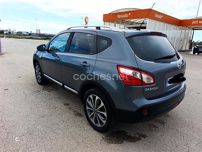 Usado Nissan Qashqai Acenta 106 CV (77 kW) 2010 Gris / plata SUV