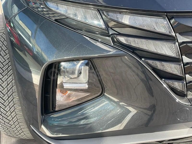 Usado Hyundai Tucson 150 CV (110 kW) 2024 Gris / plata SUV