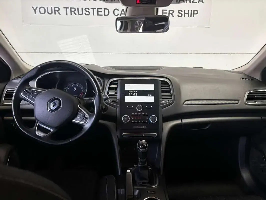 Usado Renault Mégane 116 CV (85 kW) 2019 Gris Utilitario