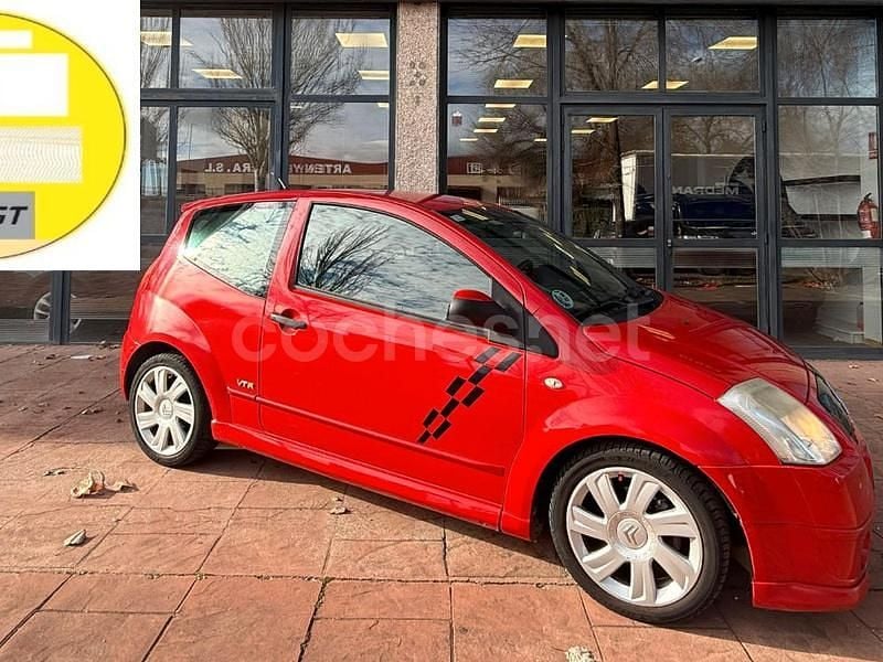 Rojo Usado 2007 Citroën C2 VTR Sport Utilitario | 4490 € (Precio justo) - Imagen 1/4