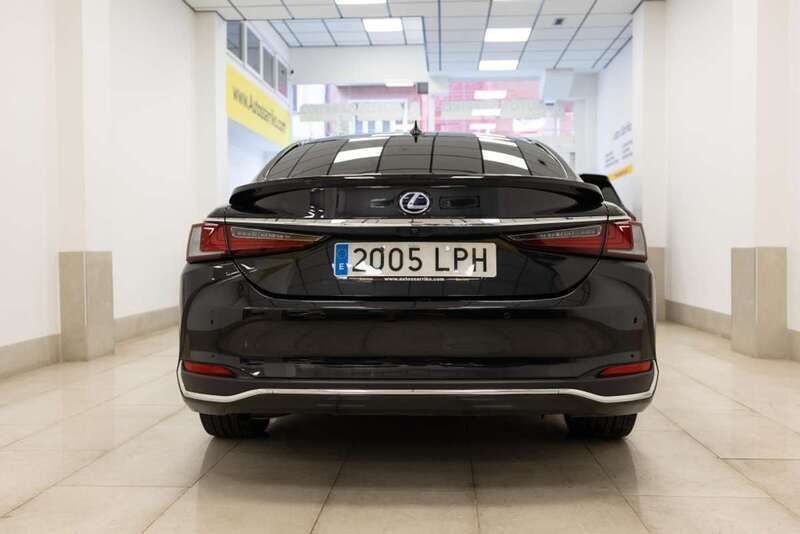 Usado Lexus ES300 218 CV (160 kW) 2021 Negro Berlina