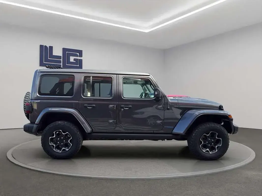 Usado Jeep Wrangler Rubicon 381 CV (280 kW) 2021 Gris SUV