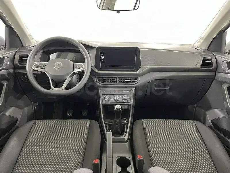 Usado VW T-Cross 95 CV (69 kW) 2024 Gris SUV