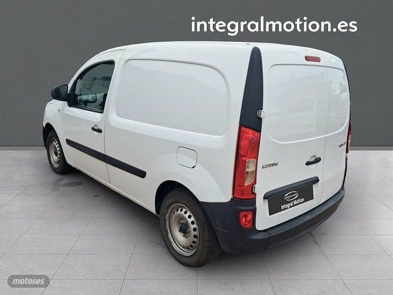 Usado Mercedes Citan 109 95 CV (69 kW) 2021 Blanco Monovolumen