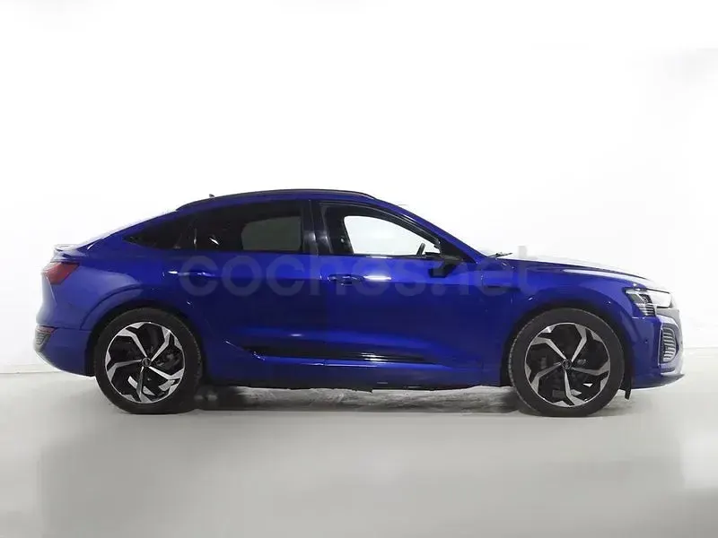Usado Audi Q8 Sportback e-tron S-Line 300 kW (408 CV) 2023 Eléctrico SUV