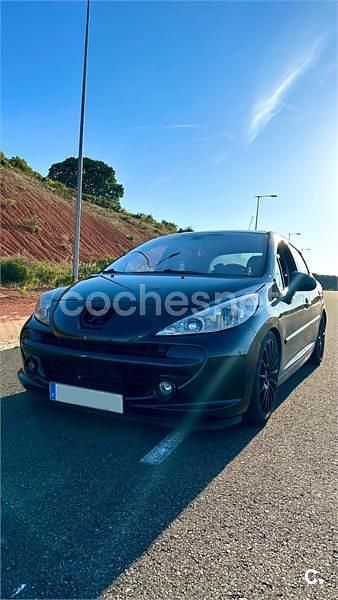 Usado Peugeot 207 110 CV (80 kW) 2007 Negro Berlina