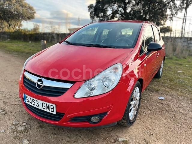Rojo Usado 2009 Opel Corsa Berlina | 4490 € (Buen precio) - Imagen 1/4