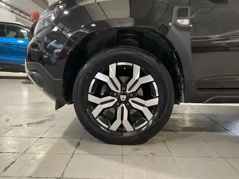 Usado Dacia Duster Prestige 130 CV (95 kW) 2022 Negro SUV