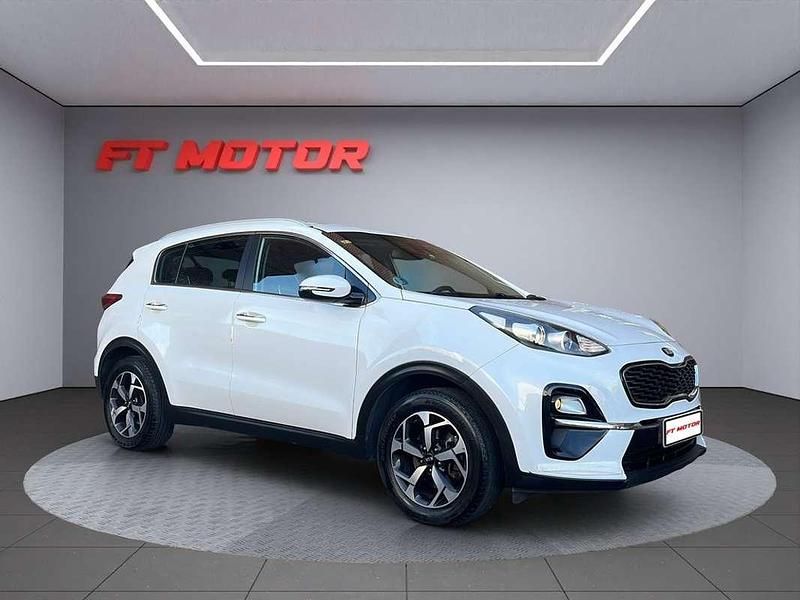 Usado Kia Sportage Plus 114 CV (83 kW) 2019 Blanco SUV