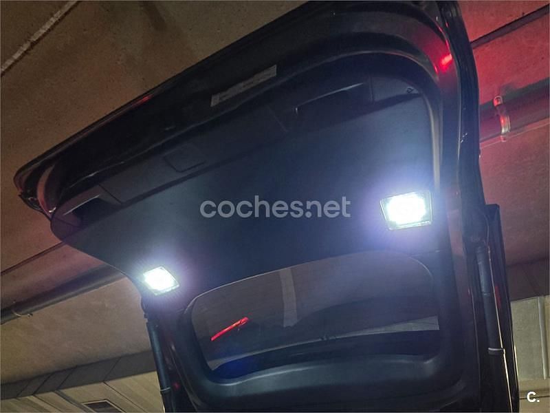 Usado Toyota RAV4 Hybrid Style 218 CV (160 kW) 2022 Gris / plata SUV