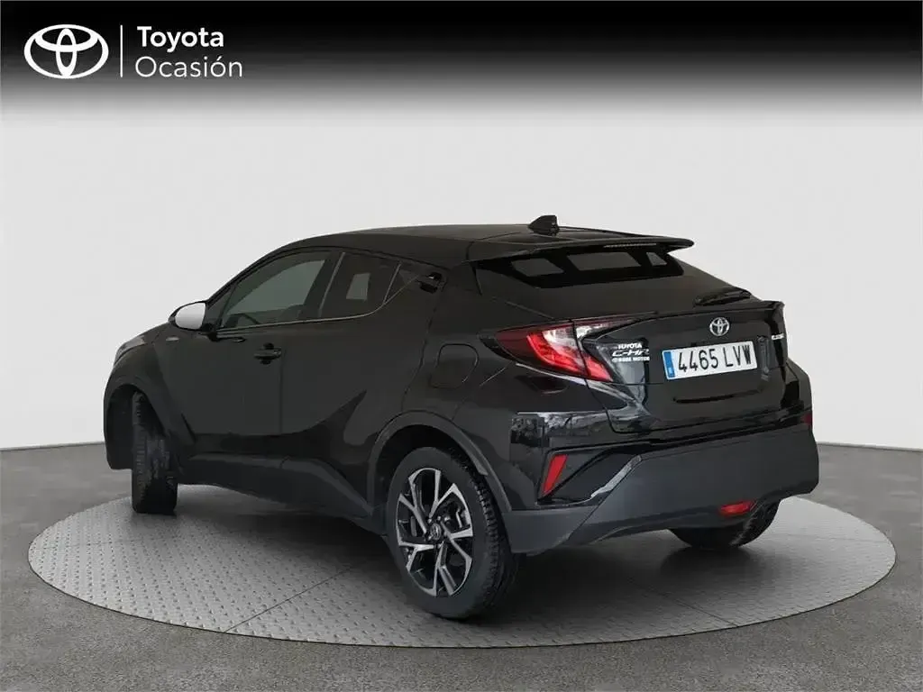 Usado Toyota C-HR Advance 122 CV (89 kW) 2022 Negro SUV