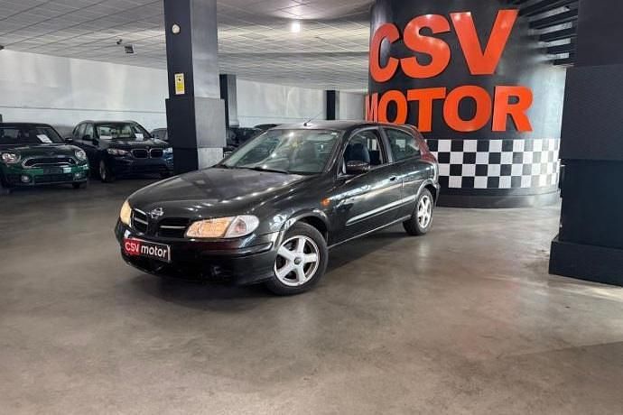 Usado Nissan Almera 89 CV (65 kW) 2002 Utilitario