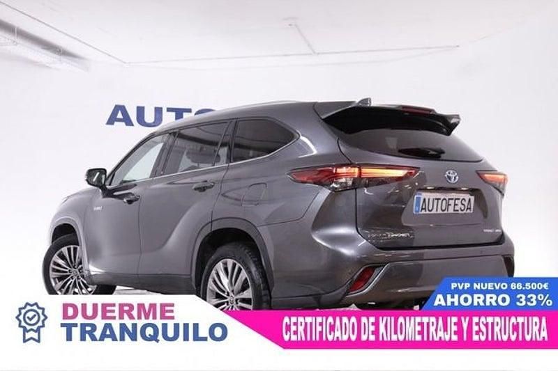 Usado Toyota Highlander Advance 246 CV (180 kW) 2021 Gris / plata SUV