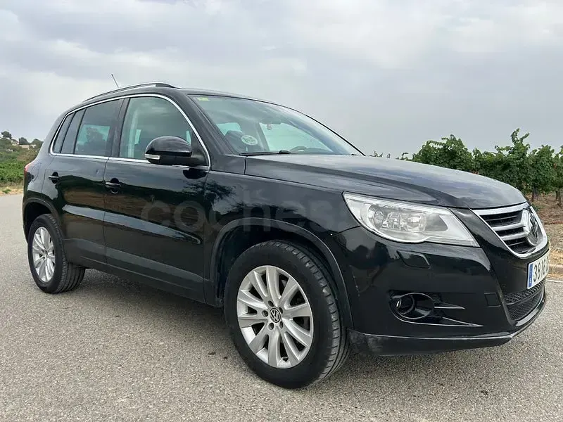 Usado VW Tiguan 140 CV (102 kW) 2008 Negro SUV
