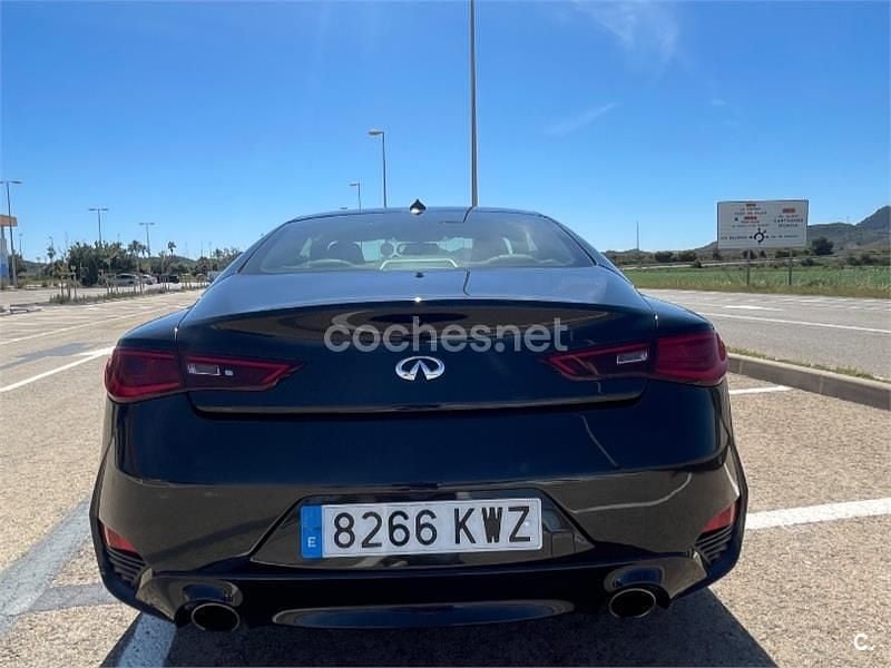 Usado Infiniti Q60 Sport Tech 211 CV (155 kW) 2019 Negro Coupe