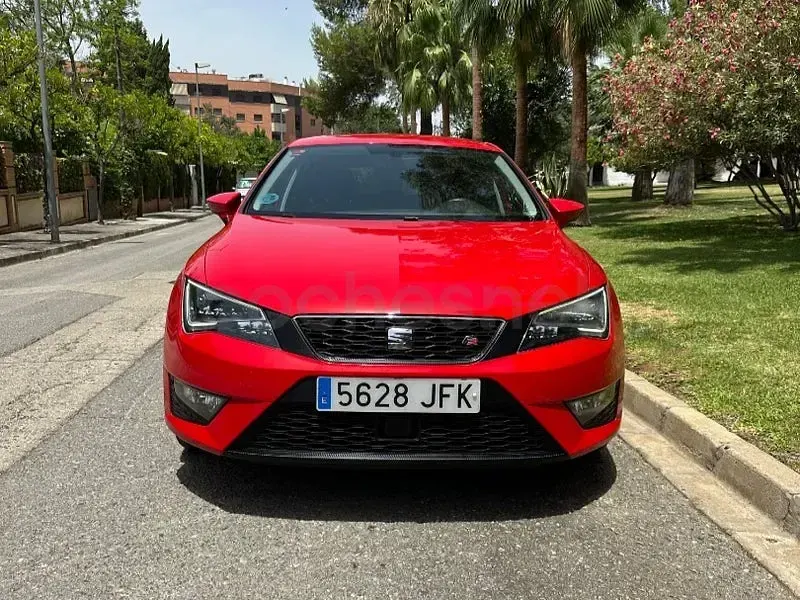 Usado Seat Leon FR 184 CV (135 kW) 2016 Rojo Berlina