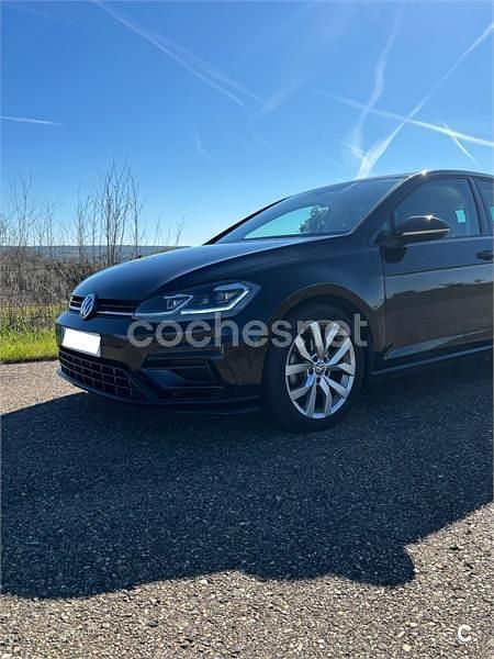 Usado VW Golf VII Sportline 150 CV (110 kW) 2019 Negro Berlina