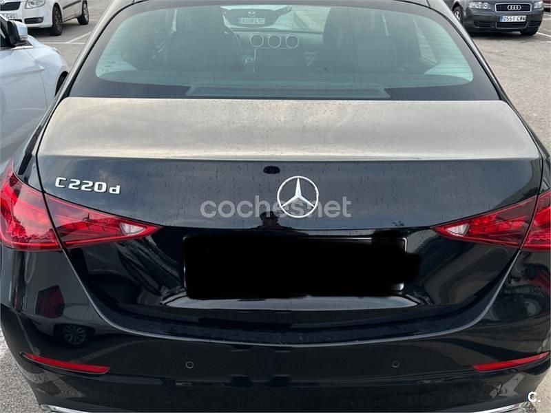 Usado Mercedes C220 200 CV (147 kW) 2022 Negro Berlina