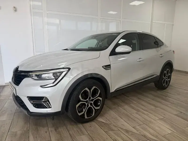 Usado Renault Arkana Techno 140 CV (102 kW) 2023 Blanco SUV