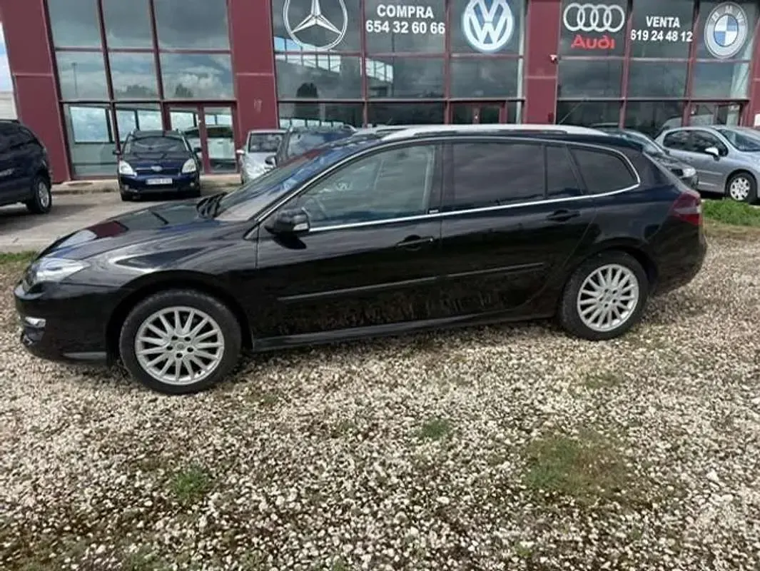 Käytetty Renault Laguna III GT 150 HP (110 kW) 2012 Musta Farmari