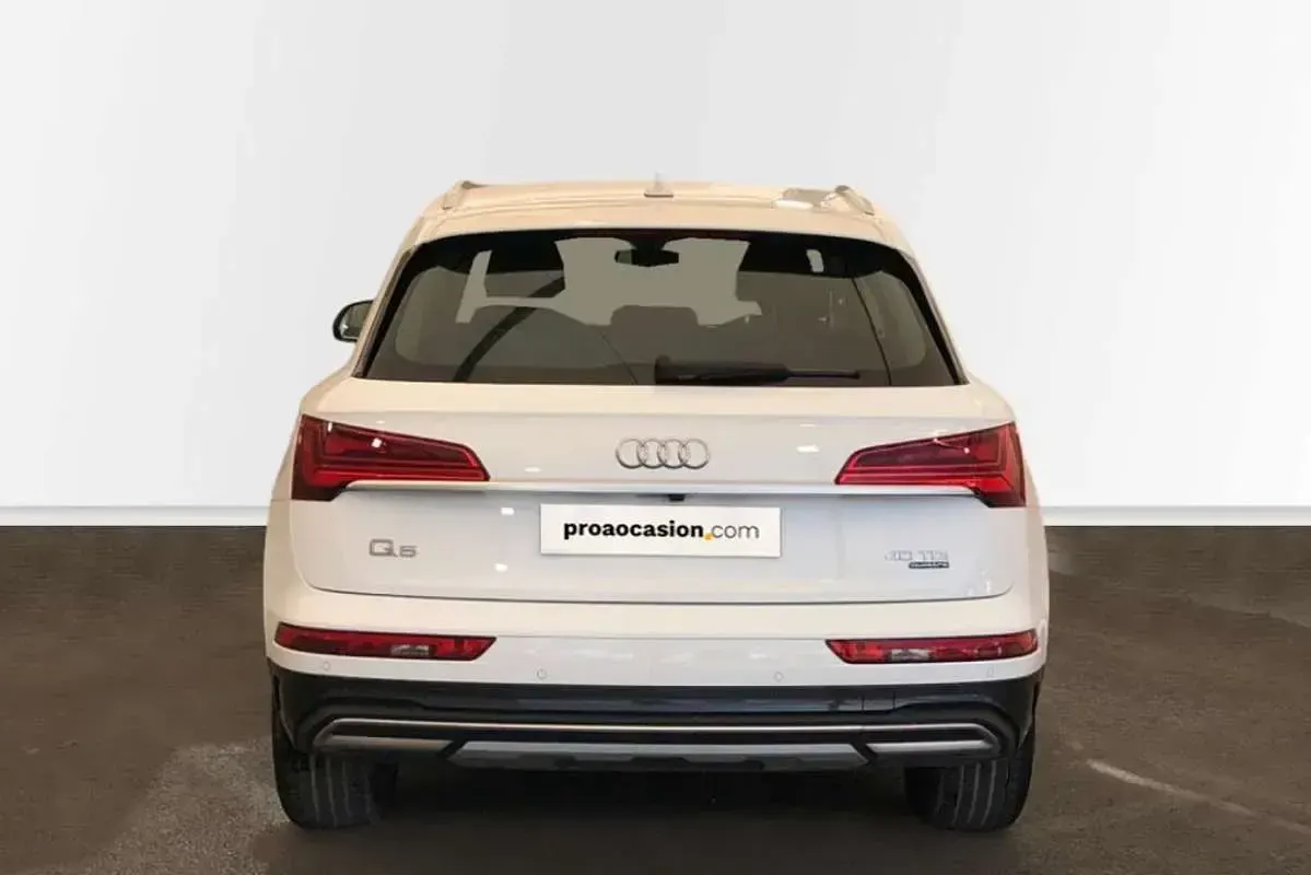 Usado Audi Q5 Advanced 204 CV (150 kW) 2023 Blanco SUV