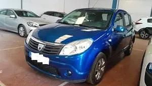 Usado Dacia Sandero Lauréate 86 CV (63 kW) 2009 Azul Utilitario