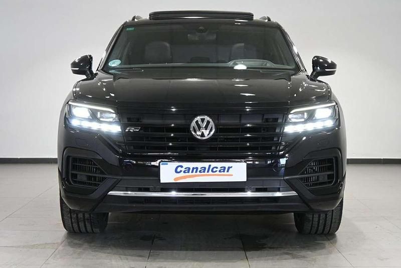 Usado VW Touareg R-line 340 CV (250 kW) 2019 Negro SUV