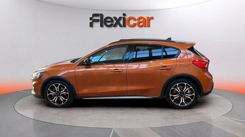 Usado Ford Focus Active 125 CV (91 kW) 2019 Naranja Utilitario