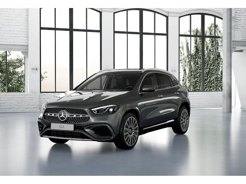 Mountaingrau met. Usado 2024 Mercedes GLA220 AMG line SUV | 44.900 € (Buen precio) - Imagen 1/4