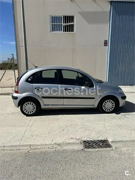 Usado Citroën C3 Furio 61 CV (44 kW) 2008 Gris / plata Berlina
