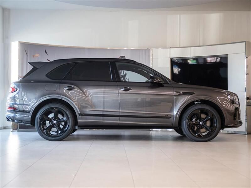 Usado Bentley Bentayga 551 CV (405 kW) 2023 Magnetic SUV
