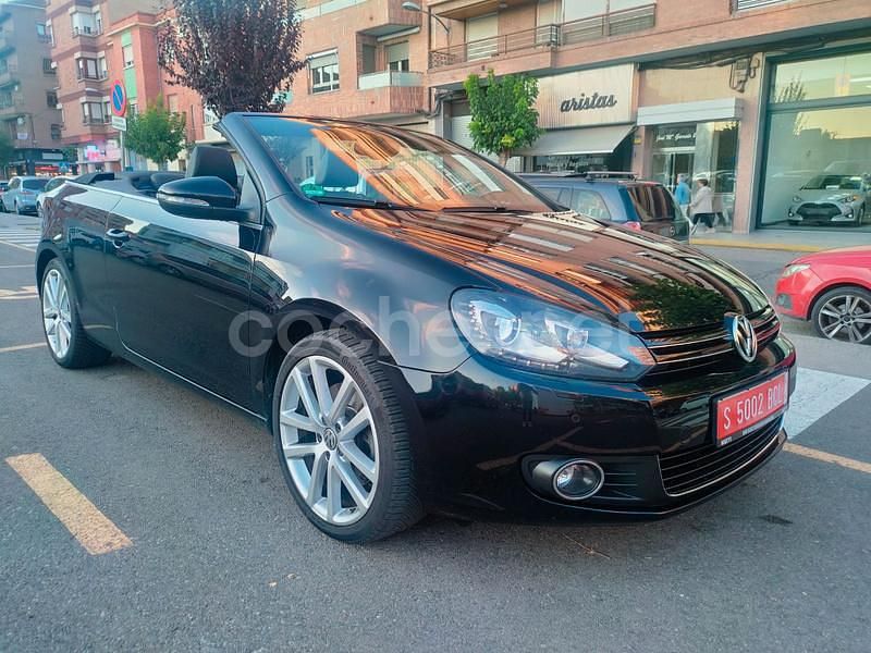 Usado VW Golf 160 CV (117 kW) 2011 Negro Descapotable