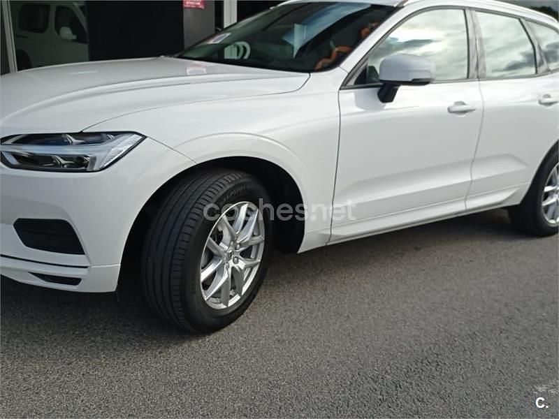 Blanco Usado 2018 Volvo XC60 R-Design SUV | 29.500 € (Un poco caro) - Imagen 1/4